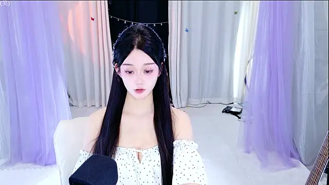Snapshot of Wa-Nini chatting on May 2026 07:39:02 AM Wa-Nini online show from May 2026 07:39:02 AM