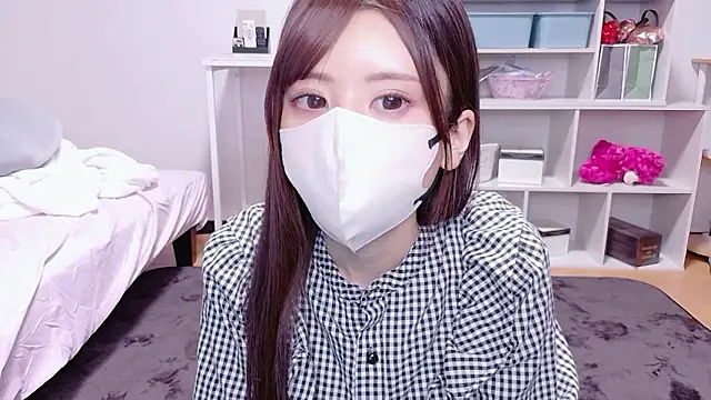 Snapshot of hina_mochi chatting on May 2026 12:00:02 PM hina mochi online show from May 2026 12:00:02 PM