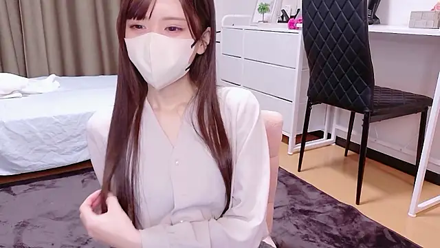 Snapshot of hina_mochi chatting on May 2026 08:51:02 AM hina mochi online show from May 2026 08:51:02 AM
