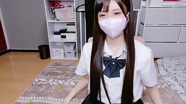 hina mochi online show from July 2026 12:35:01 PM