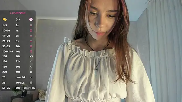 DelcieDegeorge online show from June 2026 06:57:02 PM