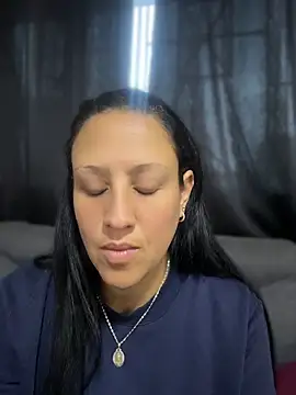 Cloe-Fire online show from May 2026 11:03:02 AM