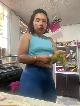 Snapshot of sarita_hos chatting on June 2026 07:03:02 PM sarita hos online show from June 2026 07:03:02 PM