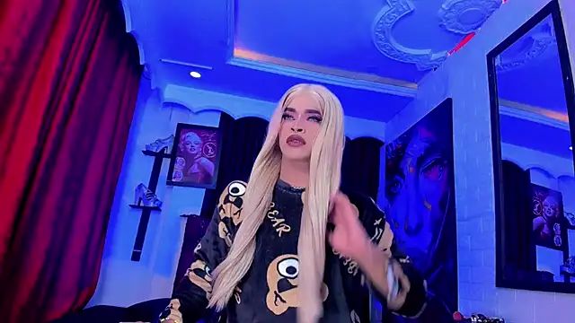 Snapshot of Mia_Colucci25 chatting on June 2026 11:10:01 PM Mia Colucci25 online show from June 2026 11:10:01 PM