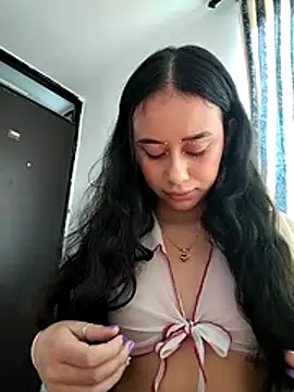 Snapshot of L0lita_Emi12 chatting on July 2026 02:23:01 PM L0lita Emi12 online show from July 2026 02:23:01 PM