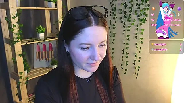 Snapshot of RudyLienna chatting on May 2026 08:52:02 AM RudyLienna online show from May 2026 08:52:02 AM