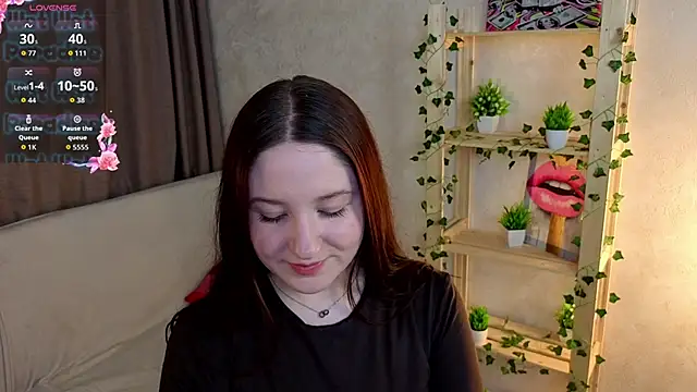 Snapshot of RudyLienna chatting on May 2026 05:44:01 PM RudyLienna online show from May 2026 05:44:01 PM