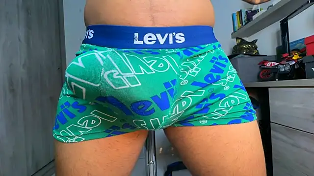 Snapshot of Jordylatino chatting on July 2026 11:22:02 PM Jordylatino online show from July 2026 11:22:02 PM