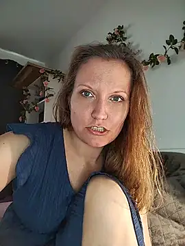 Snapshot of Candy_Cougar chatting on June 2026 07:05:02 AM Candy Cougar online show from June 2026 07:05:02 AM