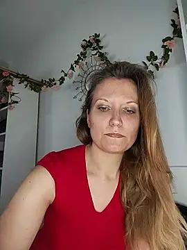 Snapshot of Candy_Cougar chatting on July 2026 06:53:01 AM Candy Cougar online show from July 2026 06:53:01 AM