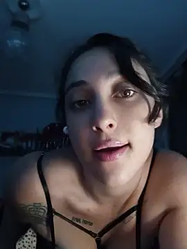 Snapshot of gatacantabra chatting on July 2026 01:18:02 AM gatacantabra online show from July 2026 01:18:02 AM