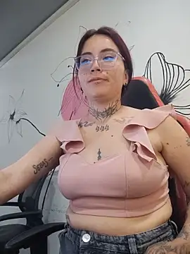 Snapshot of marita_ chatting on May 2026 08:26:02 PM marita online show from May 2026 08:26:02 PM