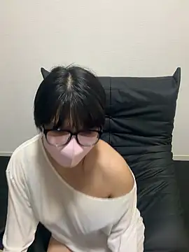Snapshot of splash-Queen-ma chatting on June 2026 12:25:01 PM splash-Queen-ma online show from June 2026 12:25:01 PM