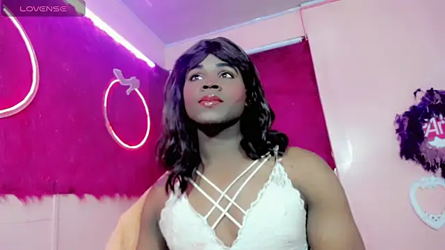 Snapshot of ambar_temptation chatting on June 2026 07:35:02 PM ambar temptation online show from June 2026 07:35:02 PM