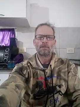 CulturedBus909 online show from June 2026 06:32:02 PM
