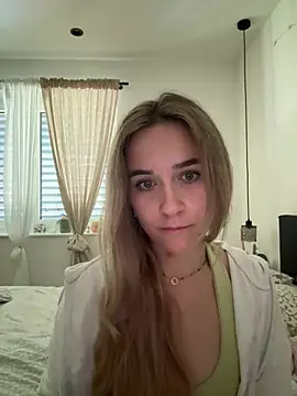 Snapshot of LillyStarr chatting on June 2026 07:57:01 AM LillyStarr online show from June 2026 07:57:01 AM