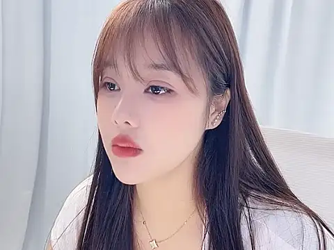 Qingqing19 online show from May 2026 02:19:02 AM