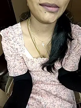 Snapshot of Tamil__Thara003 chatting on June 2026 10:59:02 AM Tamil Thara003 online show from June 2026 10:59:02 AM
