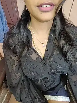 Snapshot of Tamil__Thara003 chatting on July 2026 03:41:02 AM Tamil Thara003 online show from July 2026 03:41:02 AM
