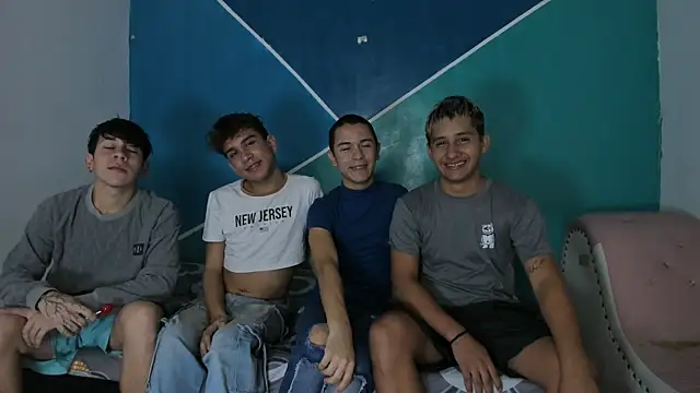Snapshot of wild_boys_zs chatting on July 2026 05:20:02 AM wild boys zs online show from July 2026 05:20:02 AM
