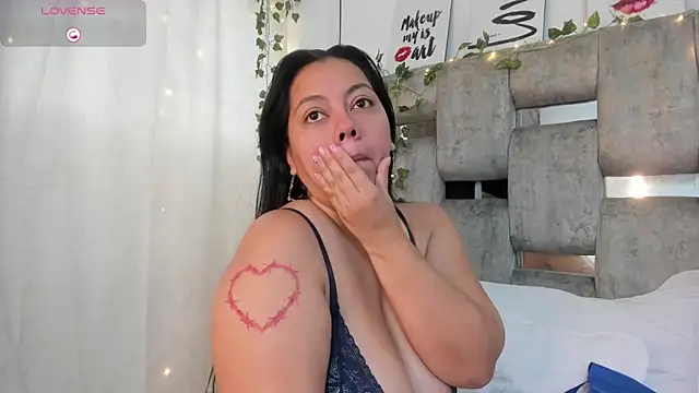EmmyBellamy online show from June 2026 12:48:02 PM