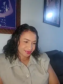 mell0102 online show from May 2026 11:17:01 AM