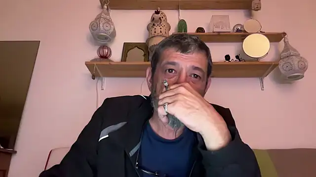 buissonneurseul online show from May 2026 08:28:02 PM