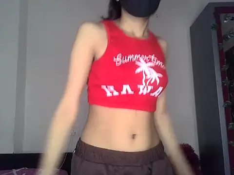 Snapshot of SASSY__BABY_ chatting on June 2026 06:27:01 AM SASSY BABY online show from June 2026 06:27:01 AM