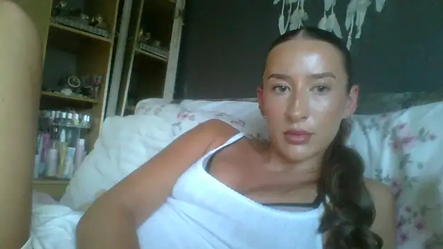Snapshot of Wysmtxxx chatting on May 2026 07:23:02 PM Wysmtxxx online show from May 2026 07:23:02 PM