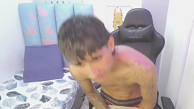 Snapshot of liam_play chatting on May 2026 03:15:01 AM liam play online show from May 2026 03:15:01 AM