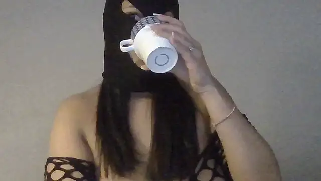 perlechaudasse online show from May 2026 08:58:02 PM