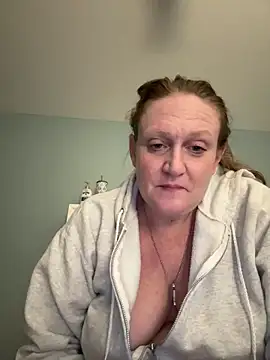 Kellilyn10 online show from May 2026 05:04:01 AM