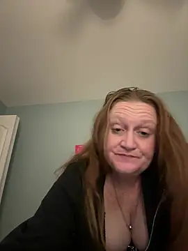 Kellilyn10 online show from June 2026 02:53:01 AM