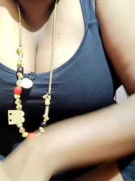 Snapshot of tamilkavitha123 chatting on May 2026 08:12:02 AM tamilkavitha123 online show from May 2026 08:12:02 AM
