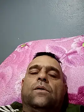 Snapshot of CasalCoupeBrasil chatting on May 2026 07:11:01 PM CasalCoupeBrasil online show from May 2026 07:11:01 PM