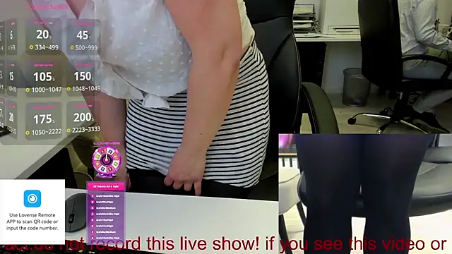 squirt milf viktoria online show from May 2026 10:21:01 AM