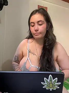 LiaxxKarla online show from May 2026 09:16:01 PM