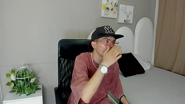 jake miller   online show from May 2026 07:21:01 PM