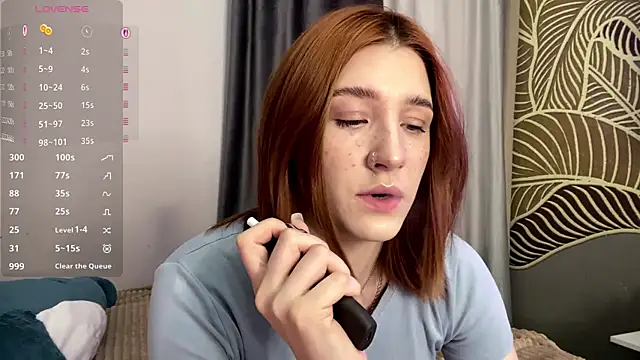 EwaDerobertis online show from June 2026 02:32:01 PM