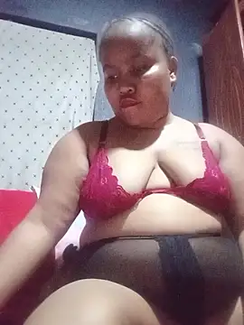 Snapshot of ChubbyMidgetxxx19 chatting on May 2026 04:24:01 PM ChubbyMidgetxxx19 online show from May 2026 04:24:01 PM