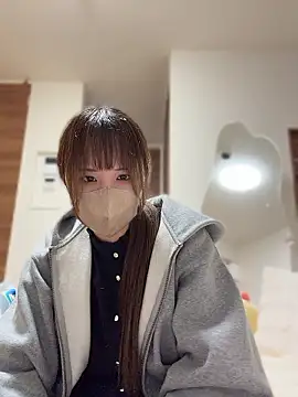 Hinanochan online show from May 2026 09:39:02 AM