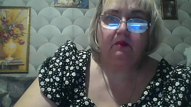 MarinaFarina53 online show from June 2026 08:07:02 PM