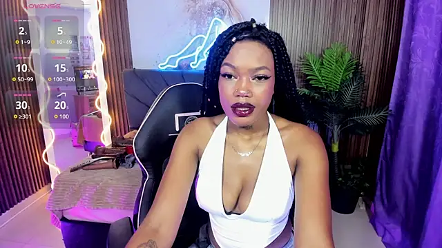CRISTALBROKE TAY online show from June 2026 07:23:01 PM