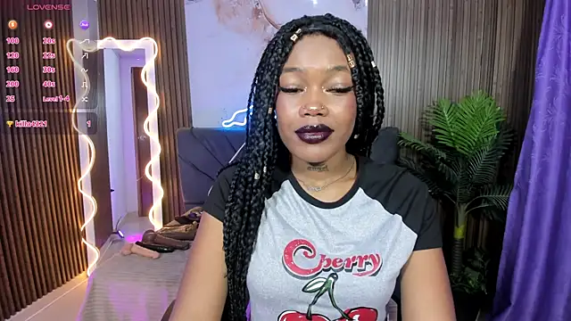 CRISTALBROKE TAY online show from June 2026 07:04:02 PM