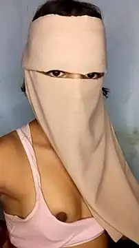 Snapshot of capitana_love chatting on June 2026 01:23:02 PM capitana love online show from June 2026 01:23:02 PM