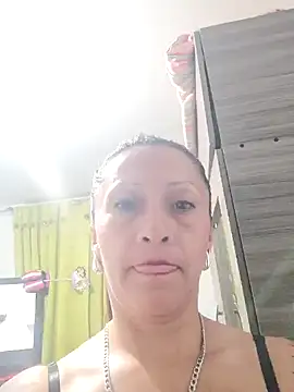 Snapshot of Vely_ chatting on June 2026 12:30:01 AM Vely online show from June 2026 12:30:01 AM