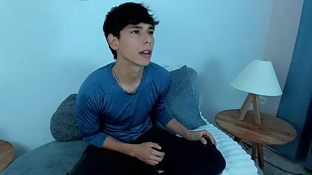 Snapshot of jacob_colliins chatting on May 2026 02:50:01 AM jacob colliins online show from May 2026 02:50:01 AM