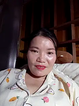 Snapshot of -Trici- chatting on June 2026 03:29:01 PM -Trici- online show from June 2026 03:29:01 PM