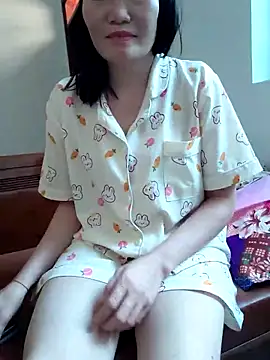 Snapshot of -Trici- chatting on June 2026 01:16:02 AM -Trici- online show from June 2026 01:16:02 AM