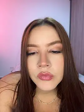 EmiliaOlsen online show from May 2026 01:30:01 PM